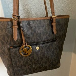 Michael Kors shoulder bag